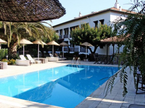 Гостиница Villa Rhapsody Pension  Каякёй